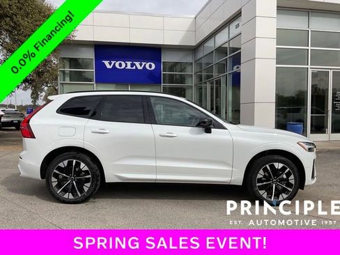New 2026 Volvo XC60 B5 Plus w/ Protection Package Premier image 11