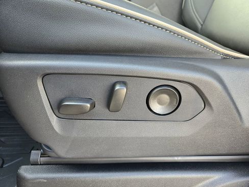 New 2026 GMC Yukon Elevation w/ LPO, Get Active Package image 12