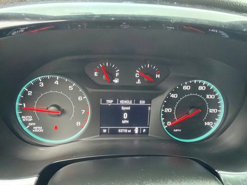 Used 2023 Chevrolet Traverse LS w/ Safety Package FWD image 10
