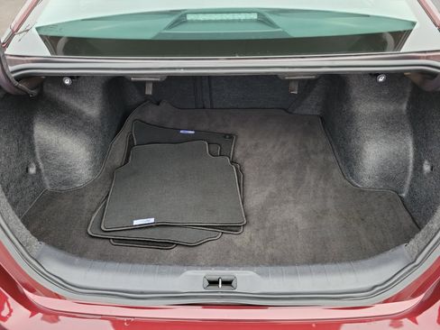 Used 2025 Nissan Altima 2.5 SV image 8