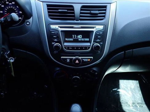 Used 2017 Hyundai Accent SE image 17