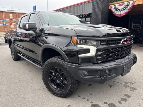 Used 2023 Chevrolet Silverado 1500 ZR2 w/ ZR2 Bison Edition image 3