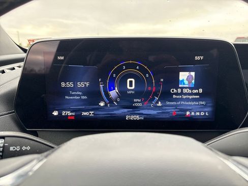 Used 2025 Chevrolet Traverse LT image 20