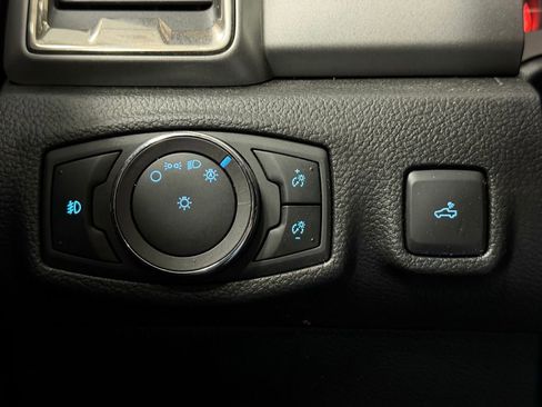 Used 2019 Ford Ranger XLT w/ Equipment Group 302A Luxury image 15