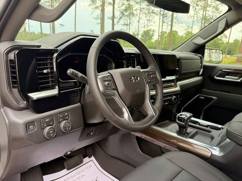 New 2026 Chevrolet Silverado 1500 RST w/ RST All Star Premium Package AWD/4WD image 13