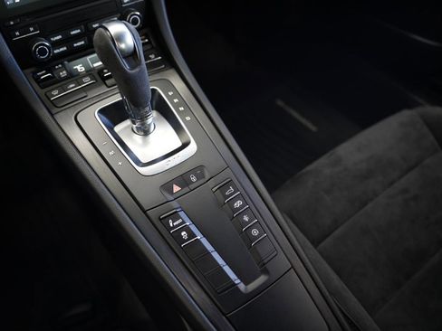 Used 2019 Porsche 911 Carrera 4 GTS image 23