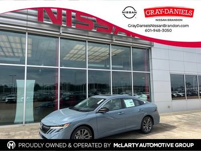 New 2026 Nissan Sentra SL w/ Floor Mat Package