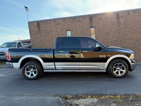 Used 2014 RAM 1500 Laramie w/ Convenience Group image 2