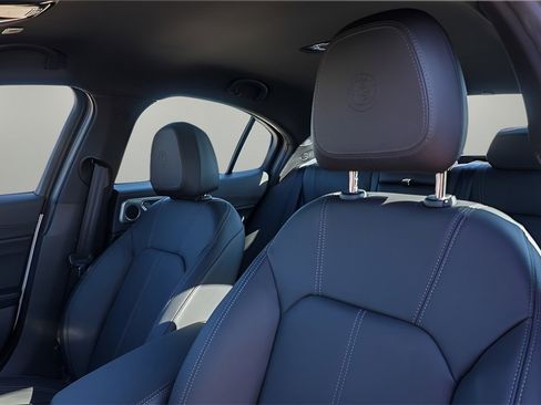 New 2025 Alfa Romeo Giulia w/ Driving Assist Package image 10