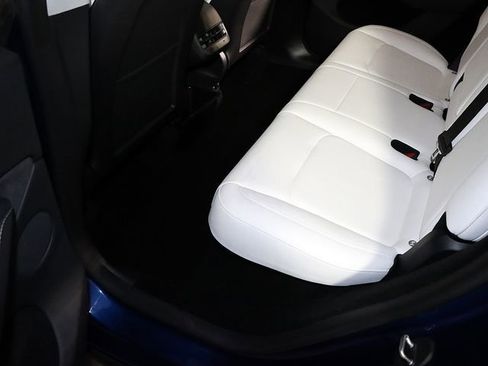 Used 2024 Tesla Model Y Performance image 24