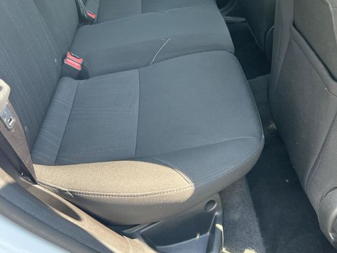 Used 2018 Ford Focus SE FWD image 21