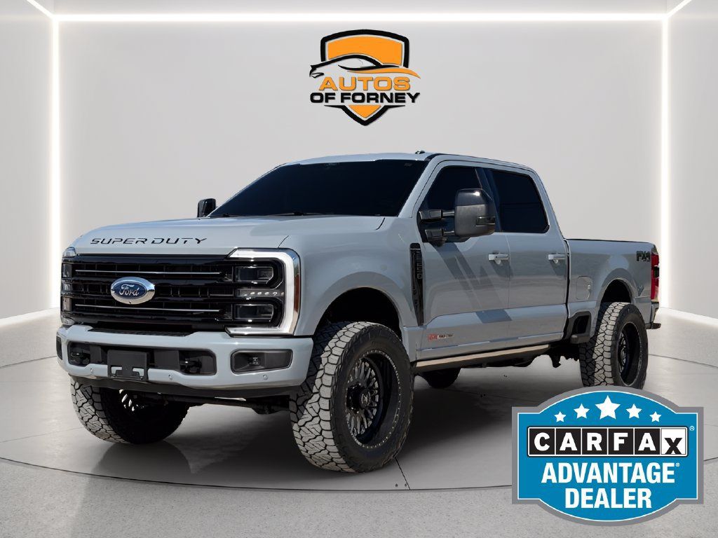 Used 2025 Ford F250 Platinum AWD/4WD image 1
