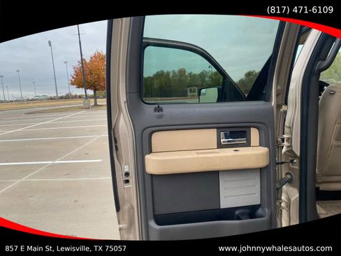 Used 2012 Ford F150 XLT w/ XLT Chrome Pkg image 11