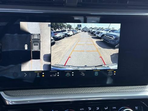 Used 2023 GMC Sierra 1500 Denali w/ Denali Reserve Package AWD/4WD image 32