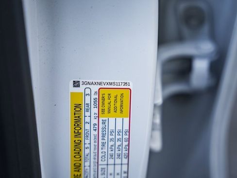 Used 2021 Chevrolet Equinox Premier image 44