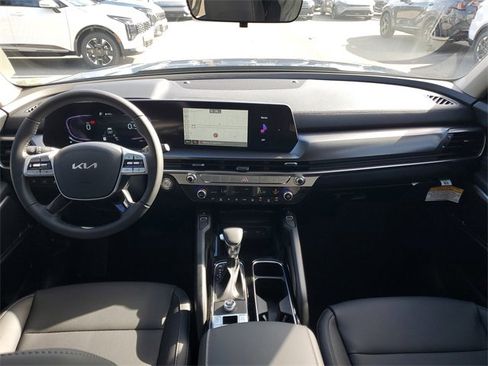 New 2025 Kia Telluride S image 18