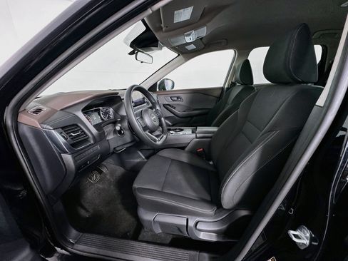 Used 2023 Nissan Rogue S FWD image 13