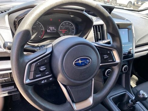 Used 2021 Subaru Crosstrek 2.0i AWD/4WD image 12
