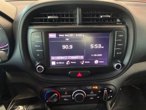 Used 2023 Kia Soul LX w/ Option Group 015 image 22