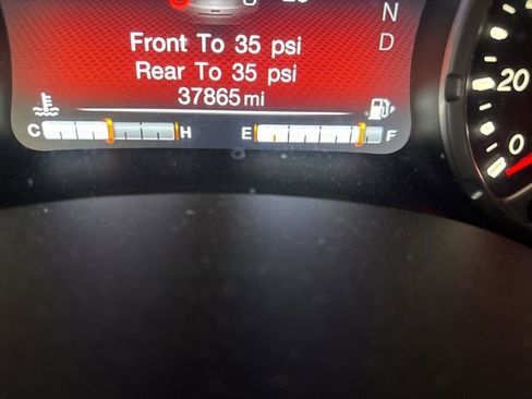 Used 2019 Jeep Renegade Limited image 13