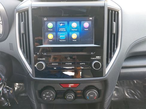 Used 2019 Subaru Crosstrek 2.0i Premium w/ Eyesight System image 20