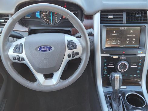 Used 2013 Ford Edge Limited w/ Driver Entry Pkg image 26