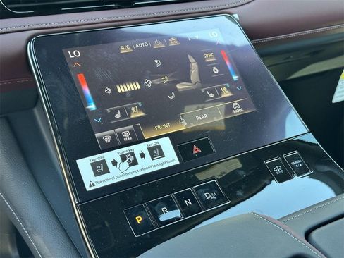 New 2026 INFINITI QX80 Autograph w/ Premium Cargo Package image 15