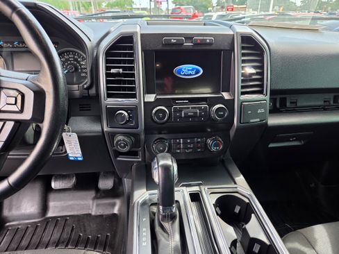 Used 2020 Ford F150 XLT w/ Equipment Group 302A Luxury AWD/4WD image 7