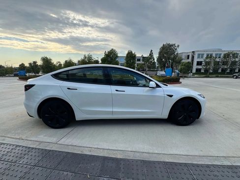Used 2024 Tesla Model 3 Long Range RWD image 3