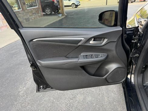 Used 2016 Honda Fit EX image 11