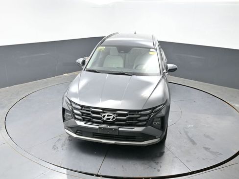 Used 2025 Hyundai Tucson SEL AWD/4WD image 17
