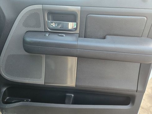 Used 2006 Ford F150 XLT image 19