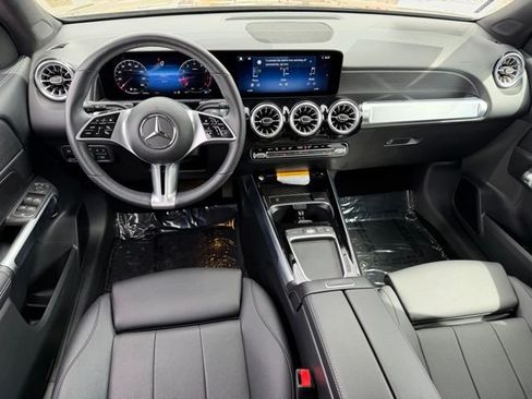 Certified 2026 Mercedes-Benz GLB 250 image 21