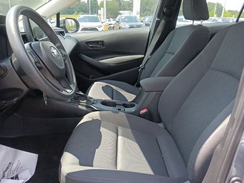 Used 2024 Toyota Corolla LE FWD image 15