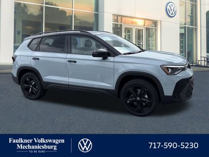 New 2025 Volkswagen Taos SE