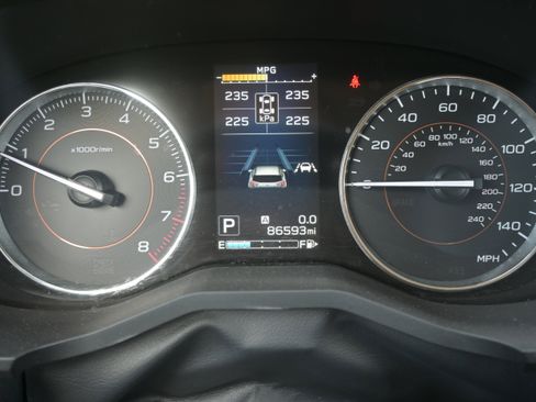 Used 2018 Subaru Crosstrek 2.0i Limited image 15