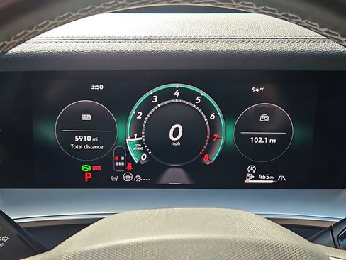 Certified 2026 Volkswagen Tiguan SE AWD/4WD image 30