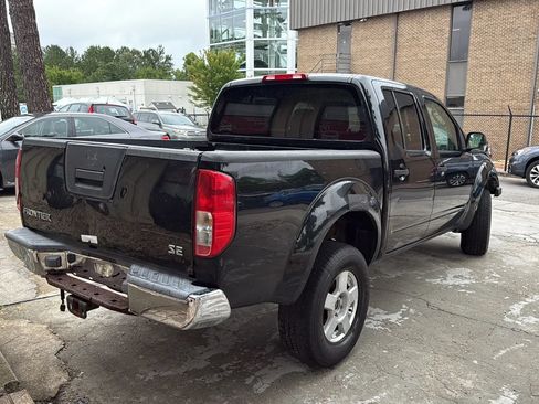 Used 2005 Nissan Frontier SE RWD image 5