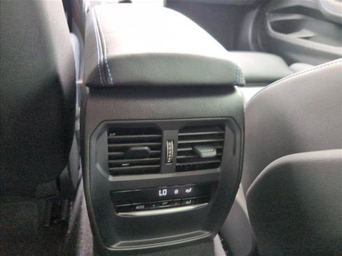 Used 2023 BMW M2 w/ Lighting Package RWD image 21