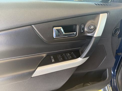 Used 2012 Ford Edge SE FWD image 14