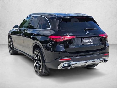 Certified 2026 Mercedes-Benz GLC 300 image 8