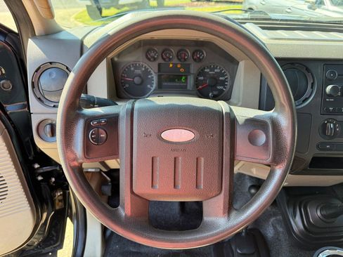 Used 2008 Ford F250 XL image 13