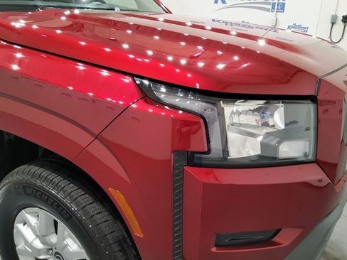 Used 2023 Nissan Frontier SV w/ Tow Package image 8