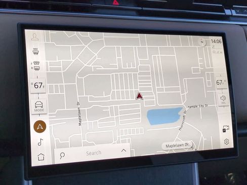 Used 2025 Land Rover Range Rover SE image 29