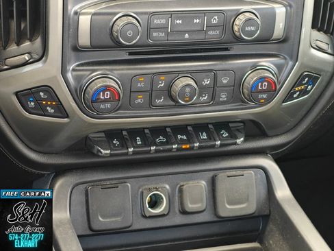 Used 2019 Chevrolet Silverado 2500 LTZ w/ Vortec Plus Package AWD/4WD image 10