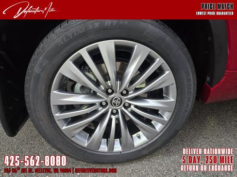 Used 2021 Toyota Highlander Platinum image 15