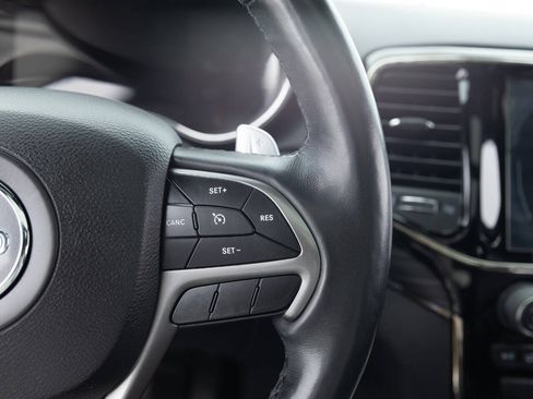 Used 2019 Jeep Grand Cherokee Limited X AWD/4WD image 37