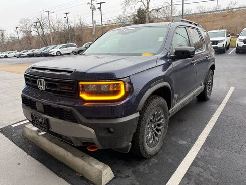 Used 2026 Honda Passport TrailSport image 3