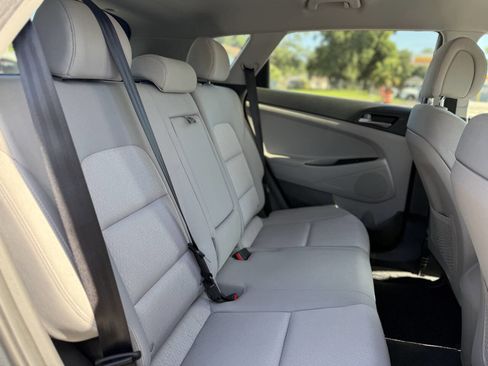 Used 2017 Hyundai Tucson SE AWD/4WD image 23