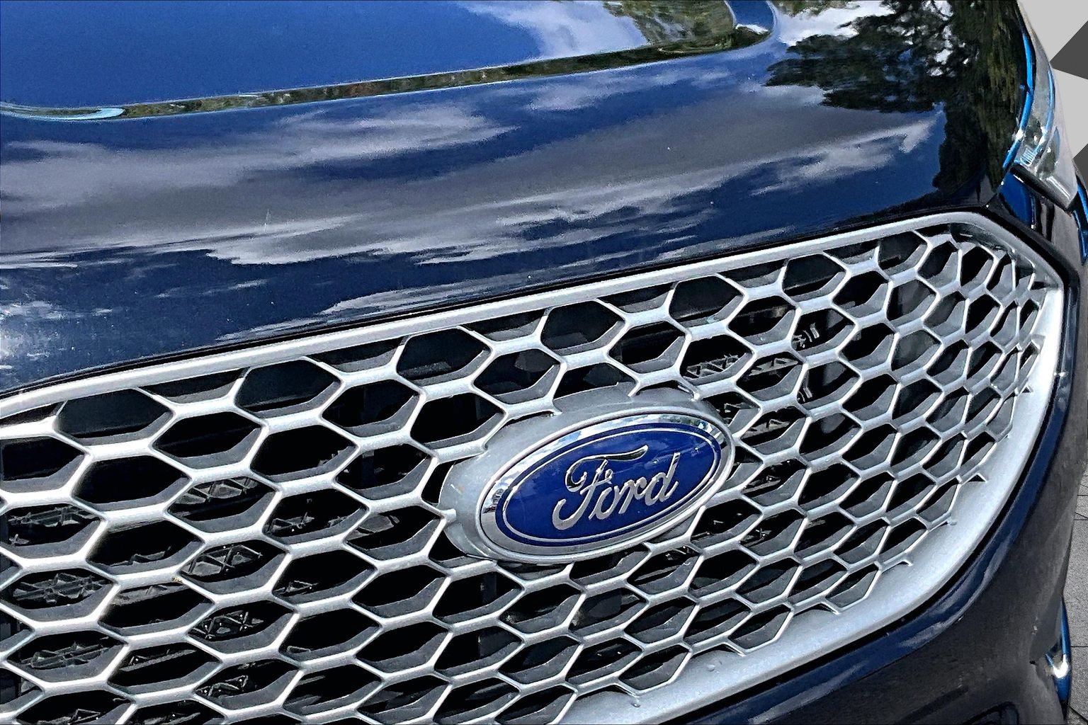 Used 2023 Ford Edge SE AWD/4WD image 32